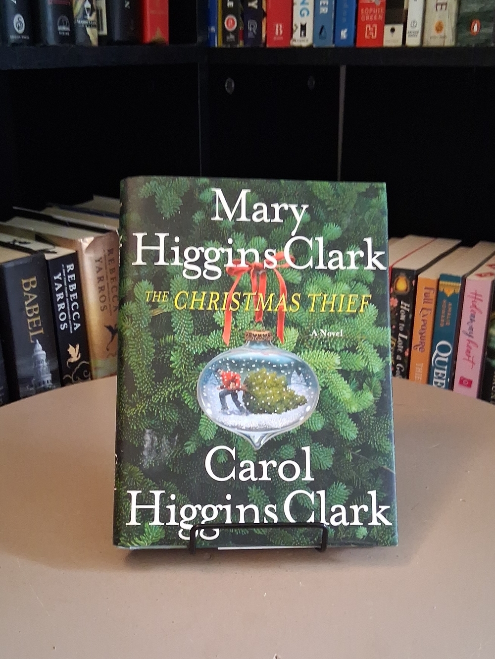 The Christmad Thief By Mary Higgins Clark